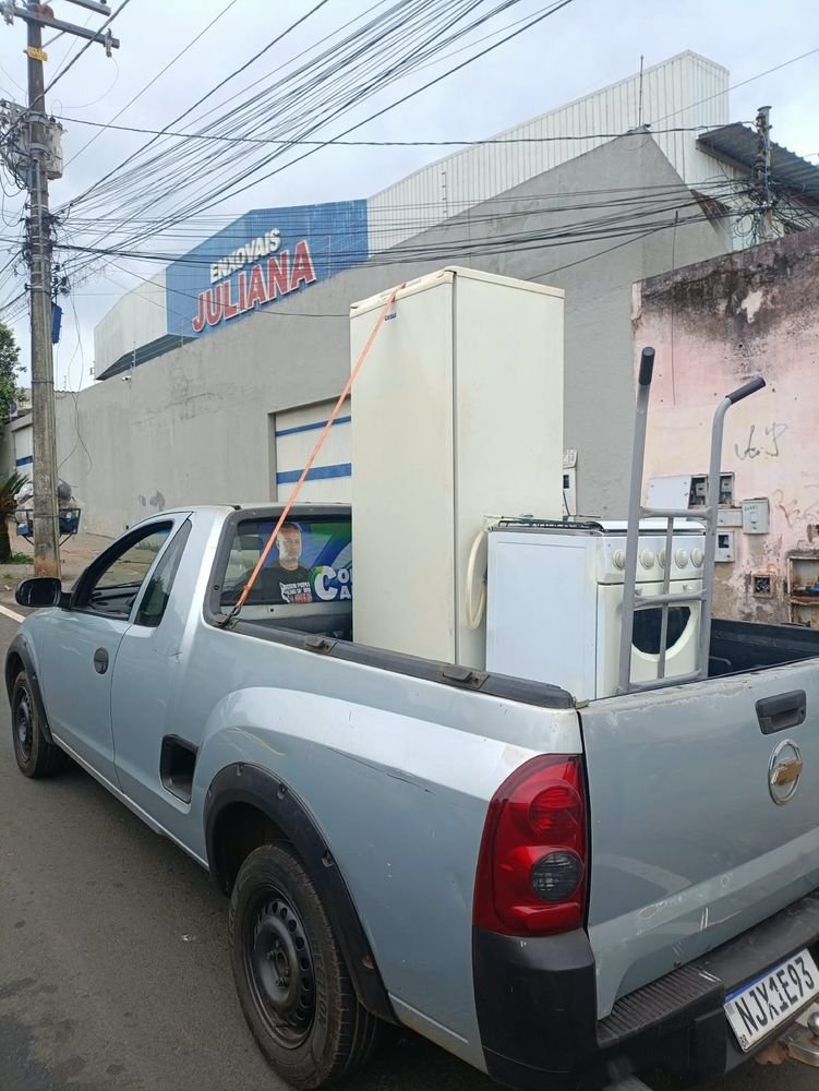 Fretes Goiânia: foto 3 de 5 dos serviços de frete e mudança